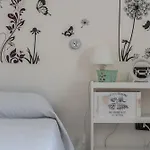 아파트 Red House *